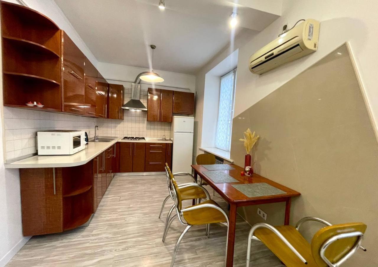 Pavlovskaya Square Apartment Harkiv Exterior foto